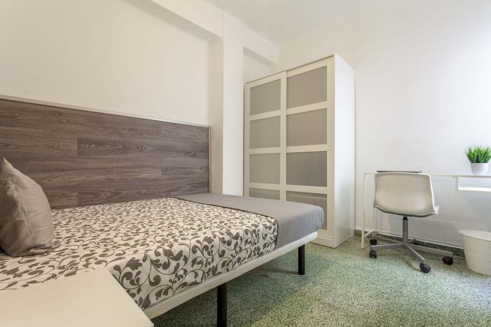 Private room in Valencia