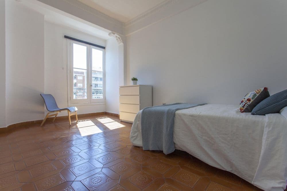 Private room in Valencia photo 2