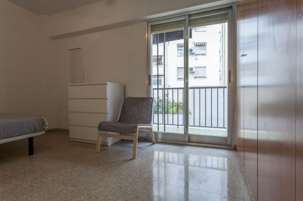 Private room in Valencia photo 3
