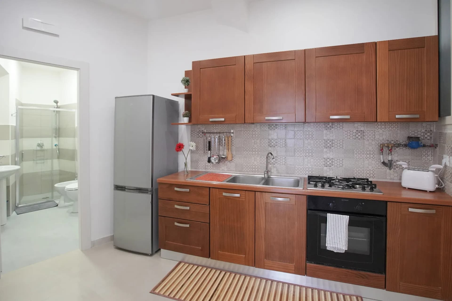 Kitchen 2