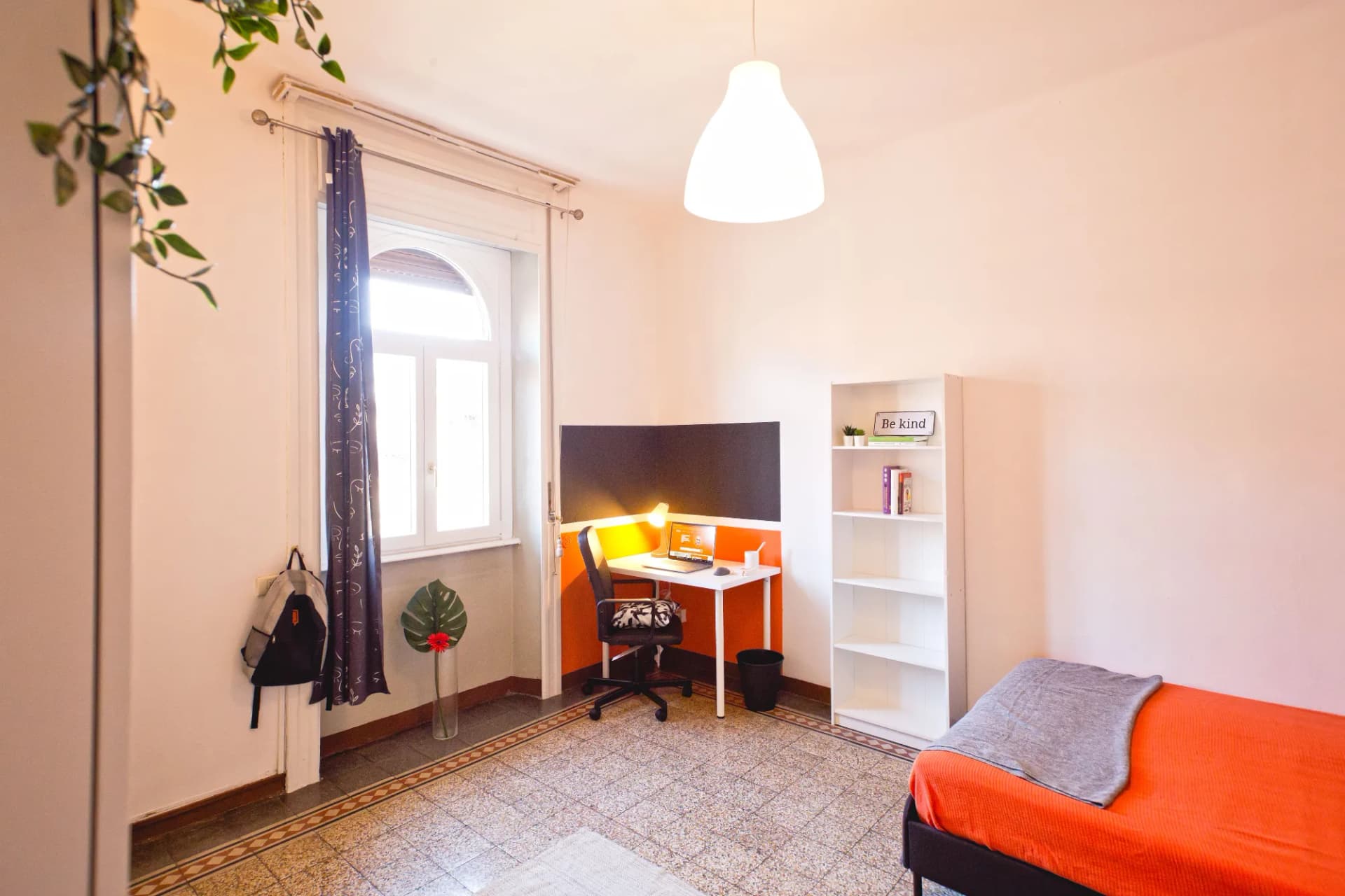 Stanza privata a Lecco