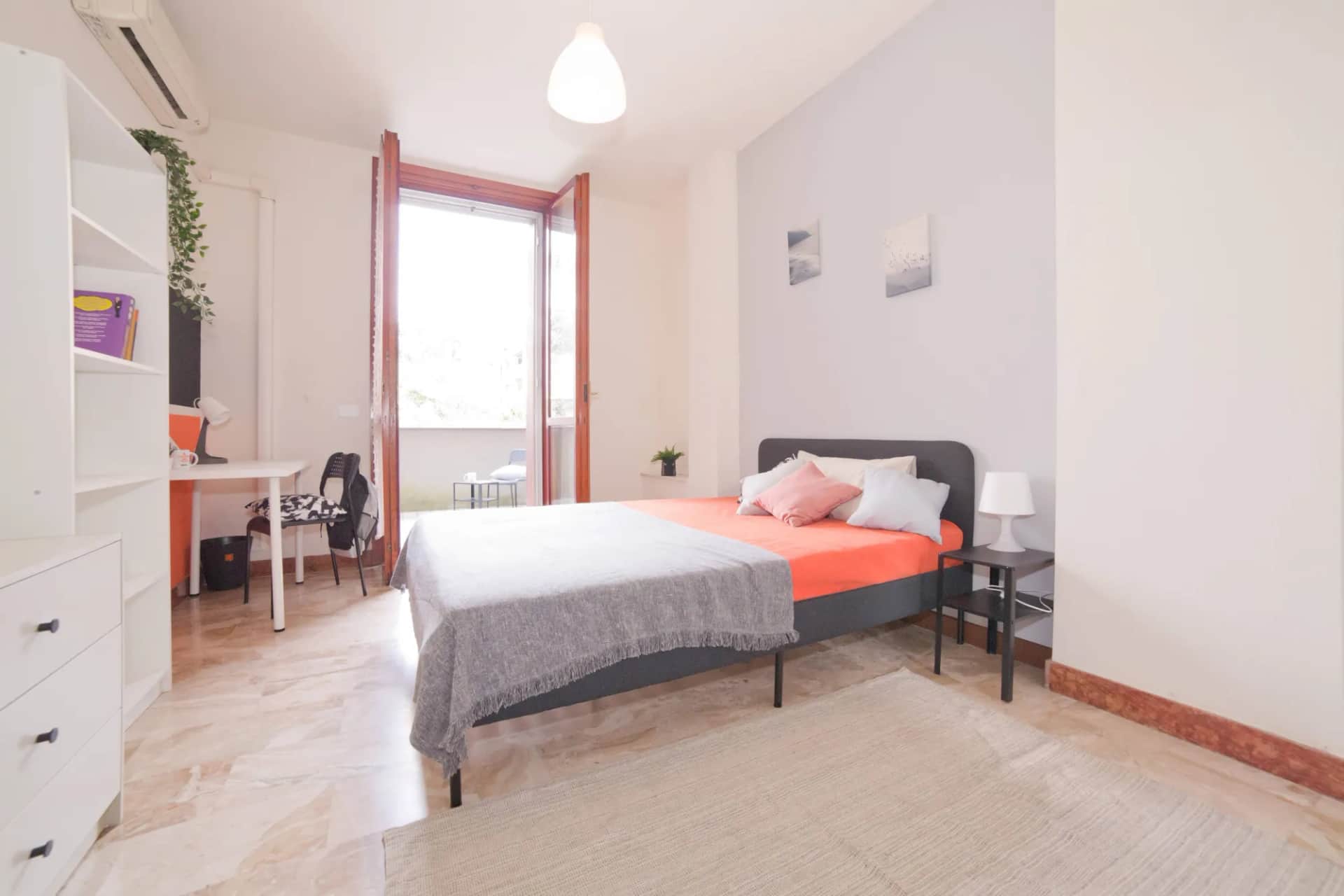 Room in Lecco