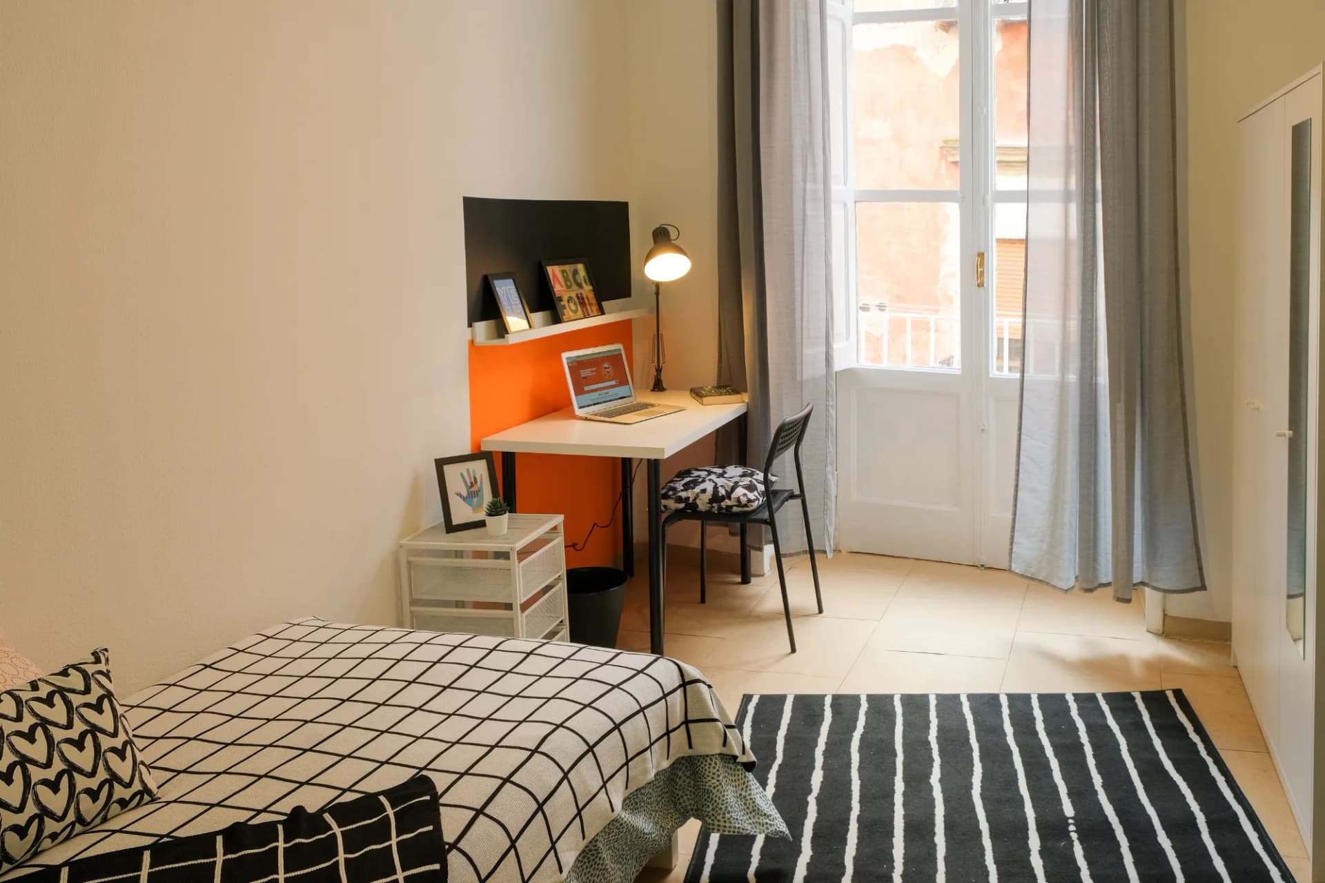 Private room in Naples