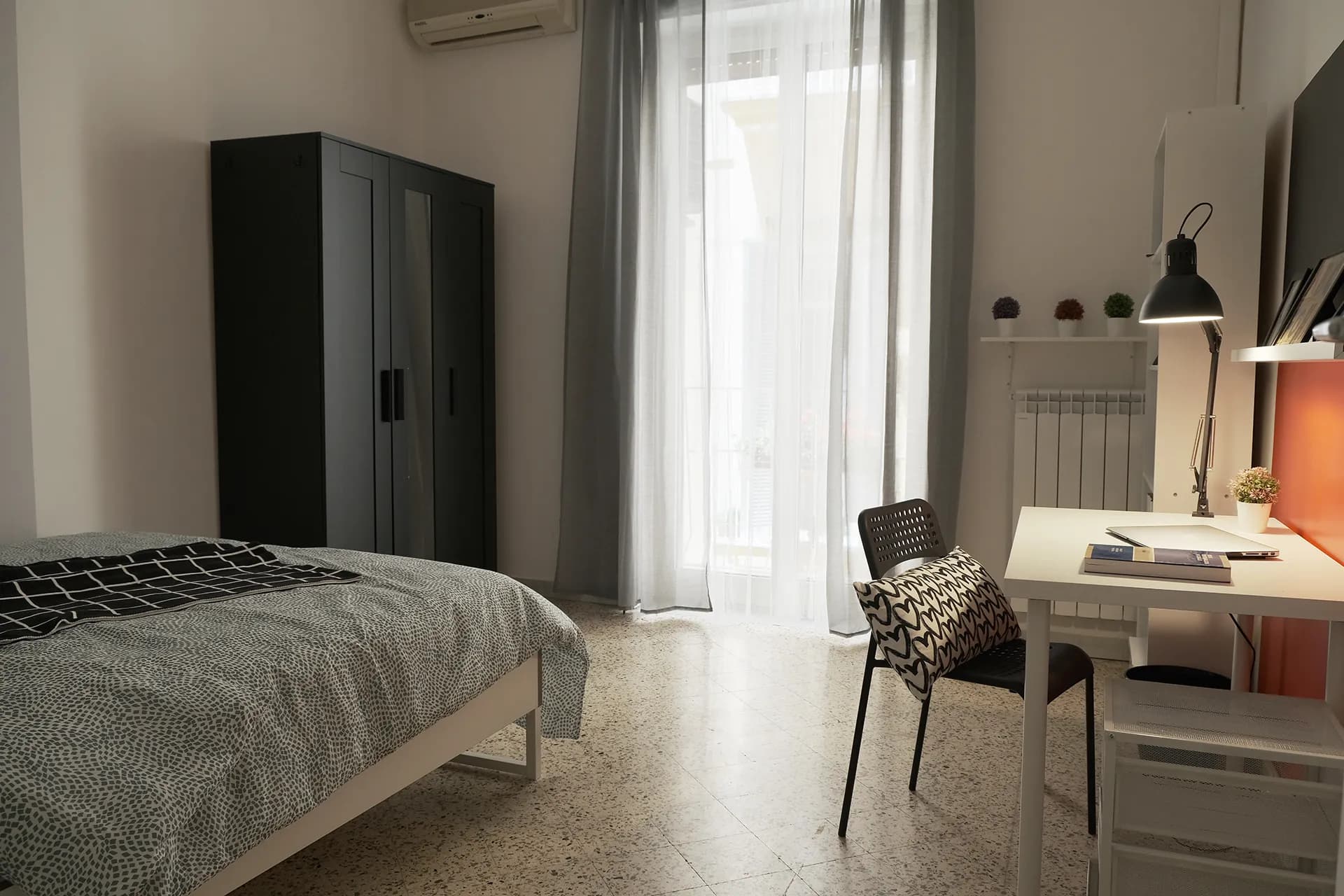 Private room in Naples